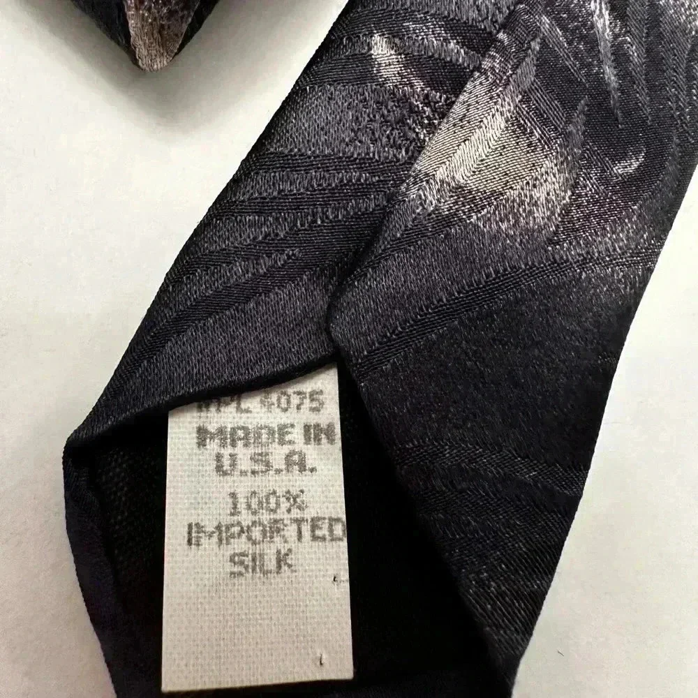 Endangered Species Orca Whale/Ocean Silk Tie‎